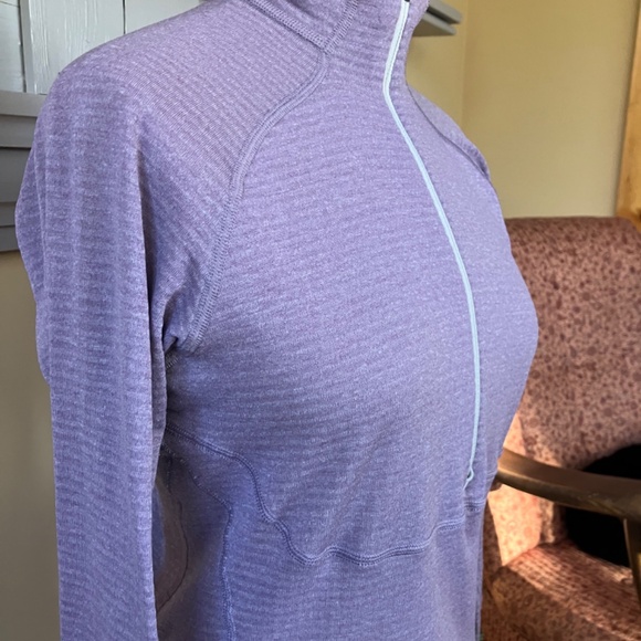 Patagonia Light Purple Polartec ¾ Zip Base Layer – Women’s Medium - Picture 2 of 9